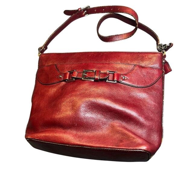 Etienne Aigner Shoulder Bag Red Leather Front Buckle Adjustable Strap Logo Charm - Picture 1 of 15